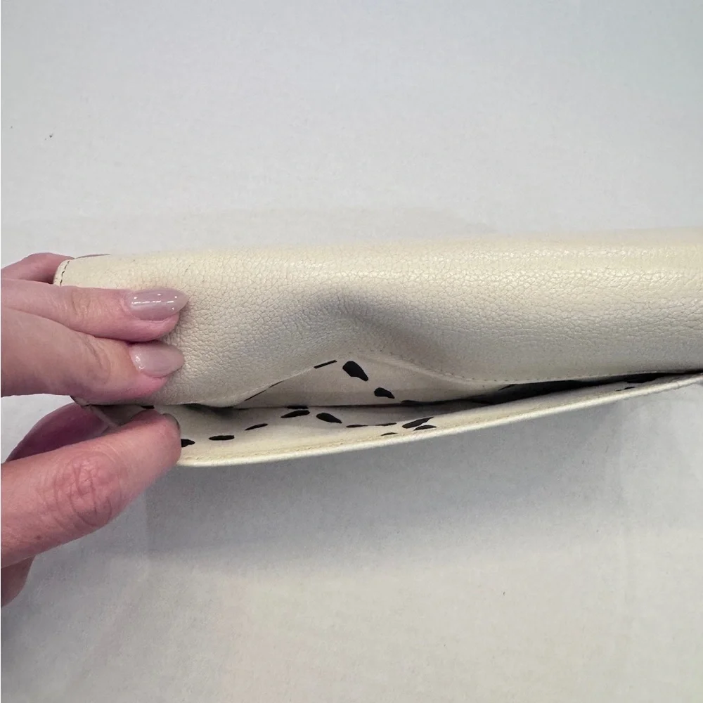 Kate Spade White Leather Long Wallet Wristlet with Black Bow Strap